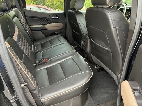 Used 2023 GMC Canyon Denali AWD/4WD image 22