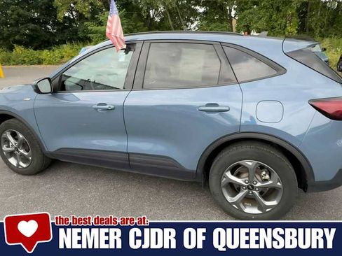 Used 2025 Ford Escape ST-Line Select AWD/4WD image 6