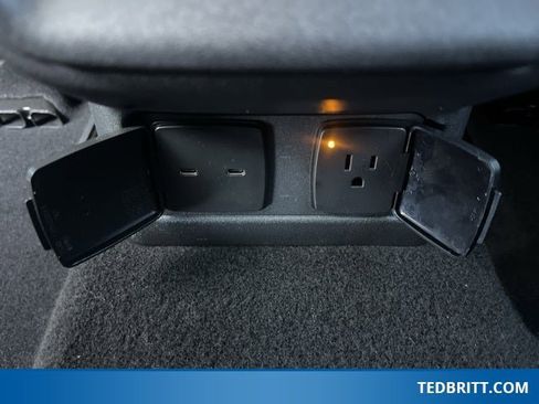 Certified 2025 Ford Bronco Badlands image 16