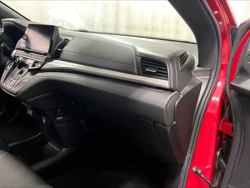 Used 2025 Honda Odyssey Sport-L image 13