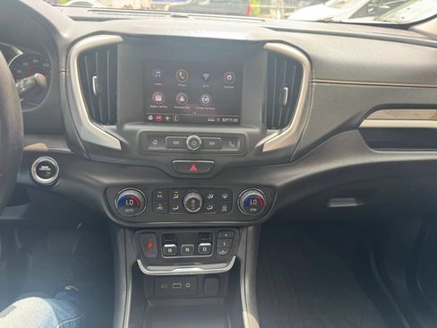 Used 2020 GMC Terrain SLE w/ Driver Convenience Package FWD image 18