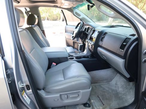 Used 2010 Toyota Sequoia Limited RWD image 23
