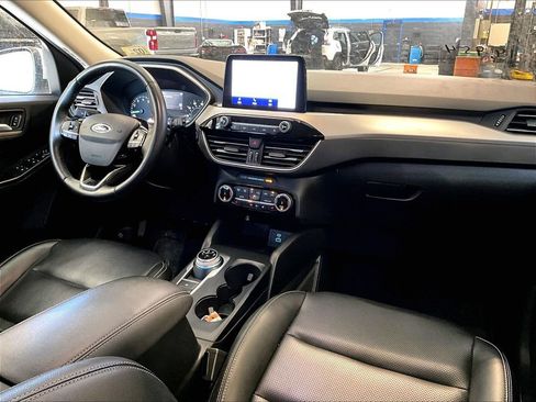 Used 2022 Ford Escape SEL AWD/4WD image 14