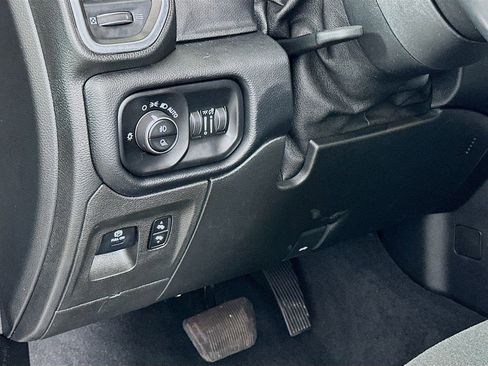 Used 2019 RAM 1500 Big Horn image 10