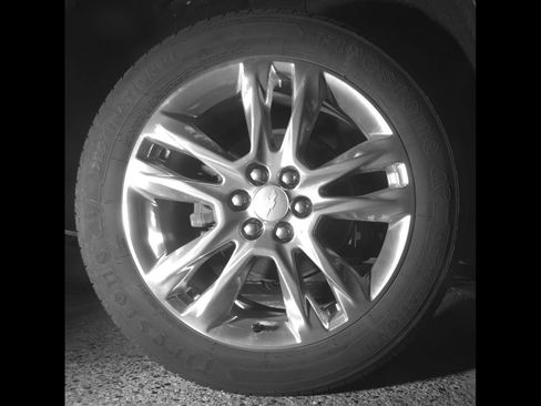 Used 2020 Chevrolet Traverse High Country AWD/4WD image 16