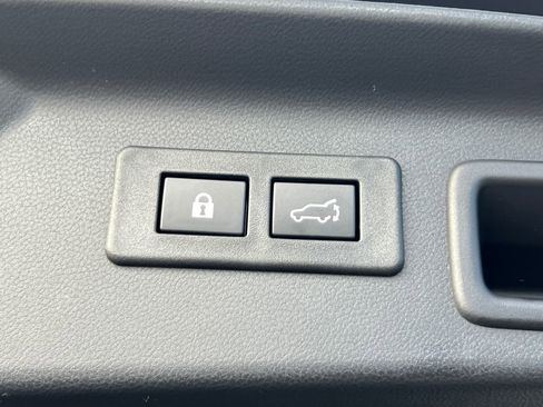 New 2026 Subaru Forester Premium image 15