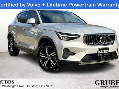 Certified 2025 Volvo XC40 B5 Core