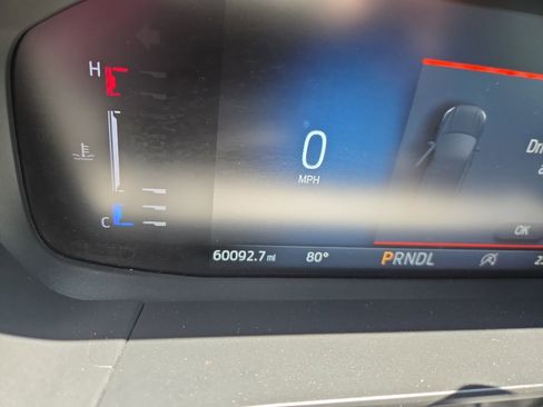 Used 2024 Ford Escape Active image 2