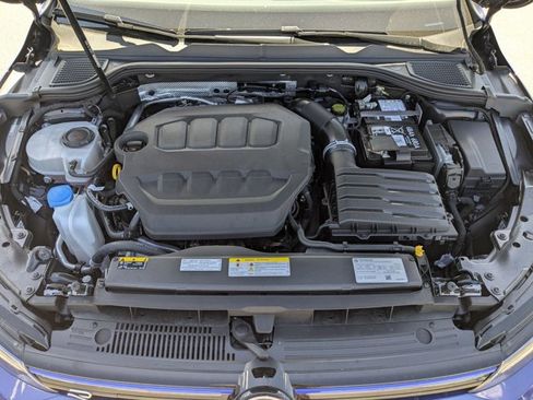 Used 2024 Volkswagen Golf R image 21