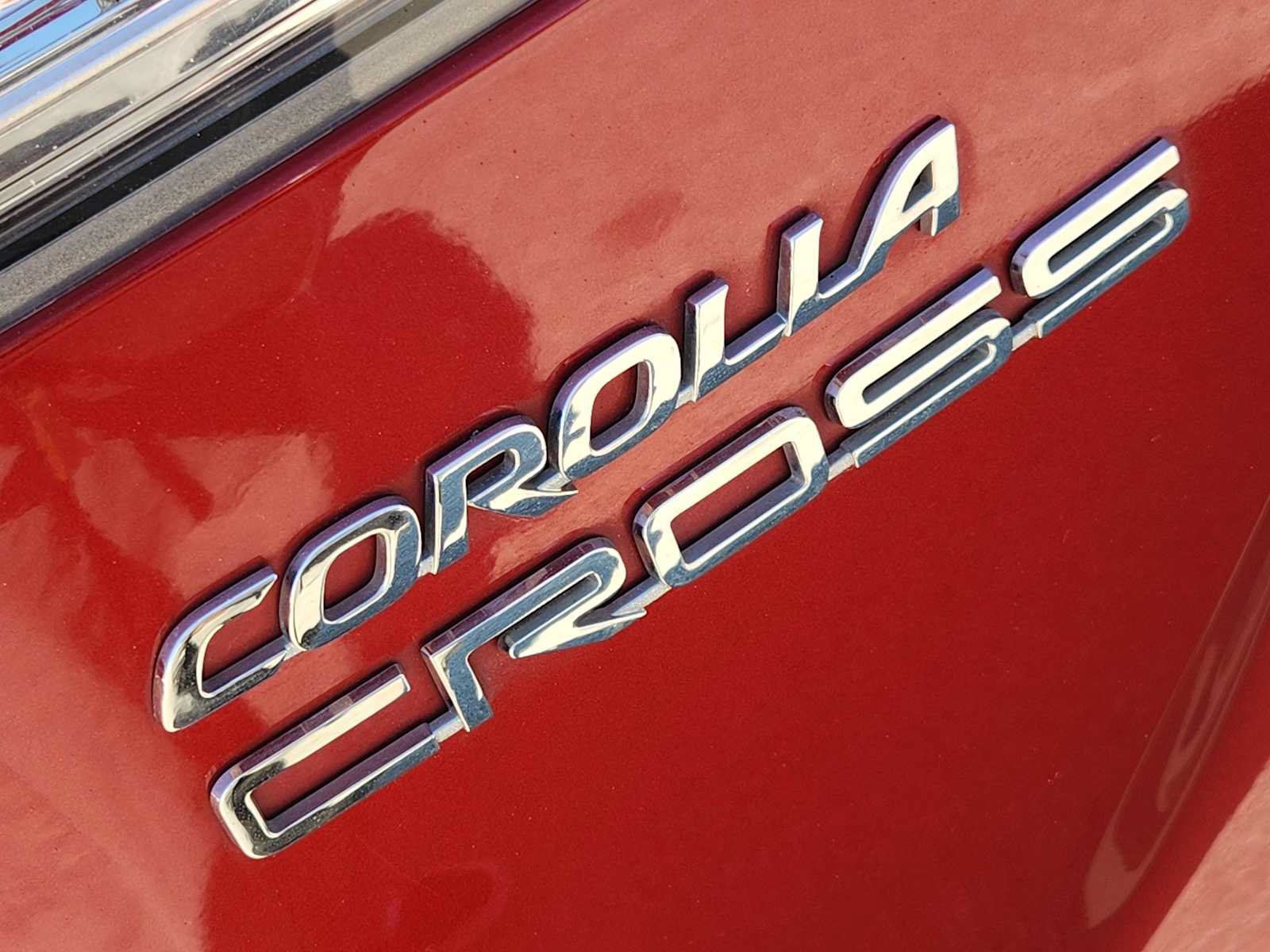 Used 2022 Toyota Corolla Cross LE FWD image 11