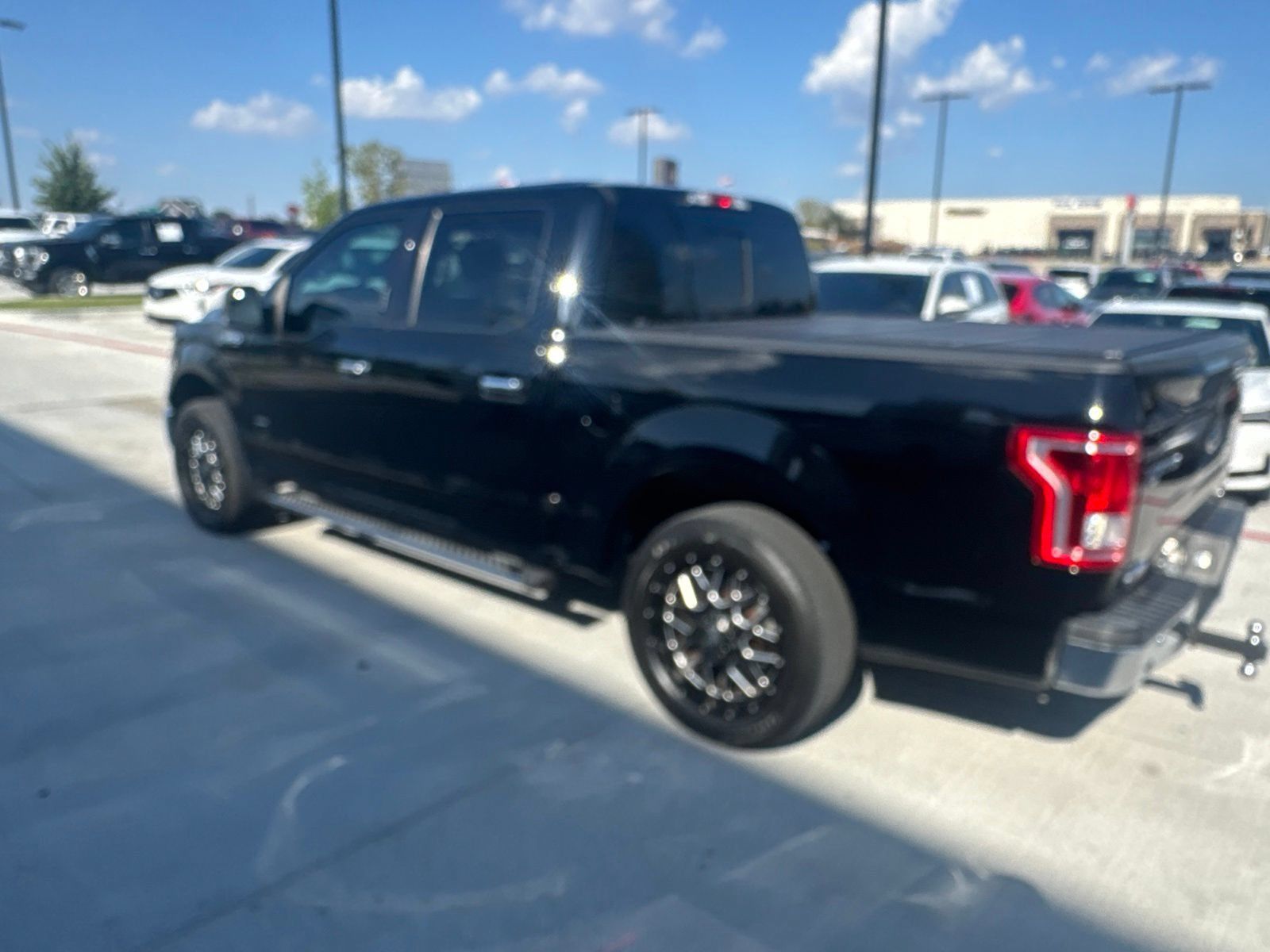 Used 2016 Ford F150 XLT w/ Equipment Group 302A Luxury RWD image 2