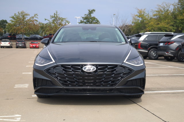 Used 2023 Hyundai Sonata SEL w/ Cargo Package FWD image 3