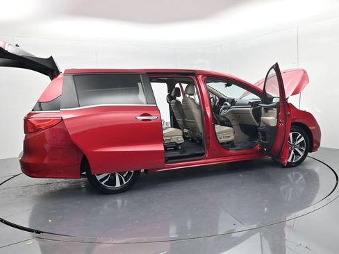 Used 2024 Honda Odyssey Touring image 64