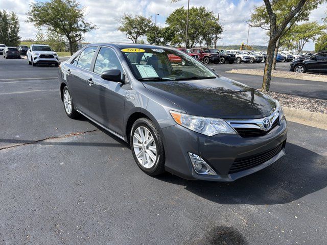 Used 2012 Toyota Camry XLE w/ Leather Pkg FWD image 4
