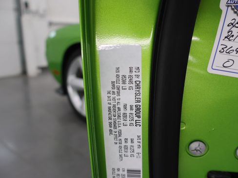 Used 2011 Dodge Challenger SRT8 w/ Green w/Envy Group RWD image 48