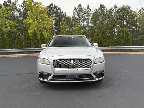 Used 2019 Lincoln Continental Select FWD image 10