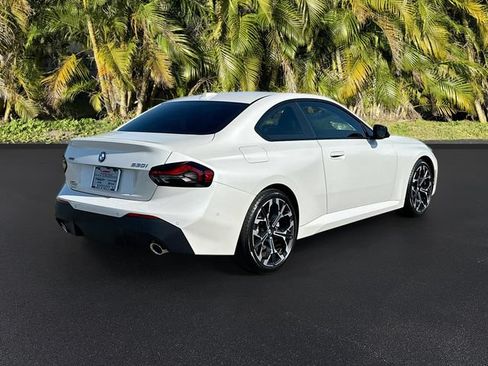 Used 2025 BMW 230i xDrive Coupe w/ Convenience Package AWD/4WD image 6