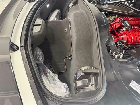 Used 2024 Chevrolet Corvette Z06 w/ Z07 Performance Package w/ Z07 Performance Package RWD image 79