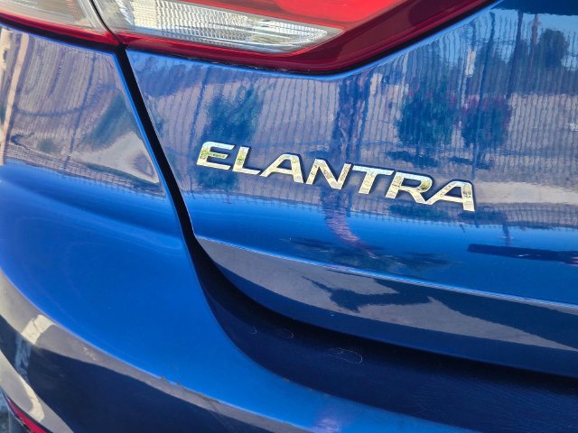 Used 2018 Hyundai Elantra Value Edition FWD image 6