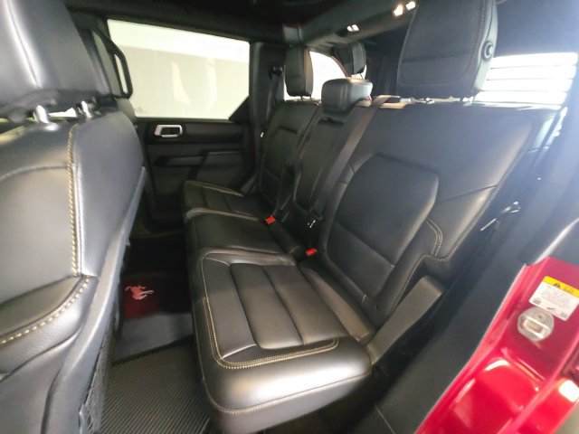 Certified 2025 Ford Bronco Badlands AWD/4WD image 22