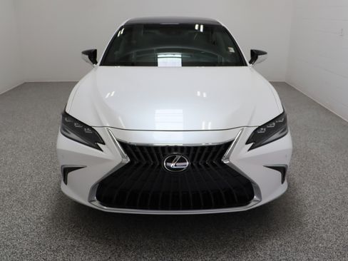 Used 2025 Lexus ES 350 Ultra Luxury w/ Accessory Package (Z2) FWD image 3