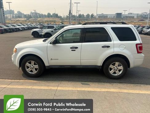 Used 2011 Ford Escape 4WD Hybrid image 7