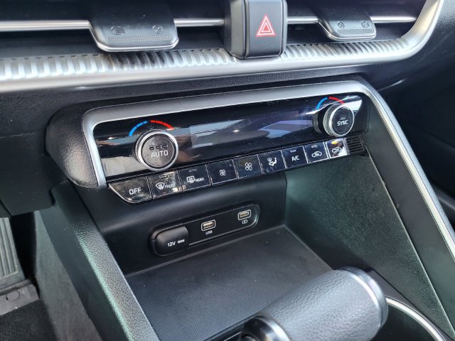 Used 2021 Kia K5 GT-Line AWD/4WD image 21