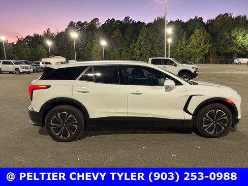 Used 2024 Chevrolet Blazer EV LT image 8