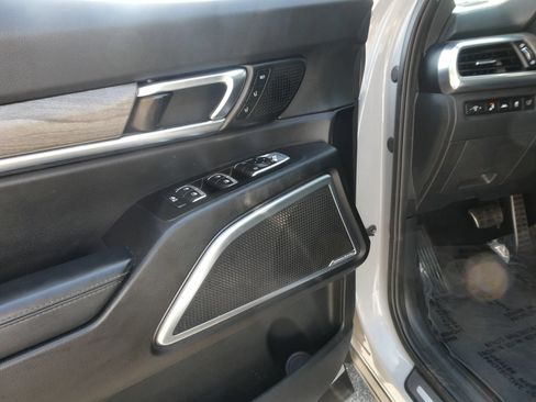 Used 2021 Kia Telluride SX w/ SX Prestige Package AWD/4WD image 16