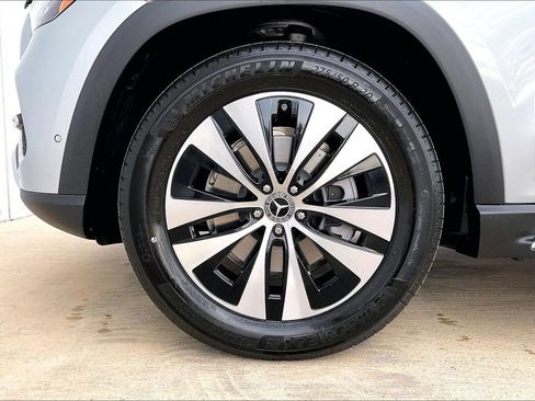 New 2026 Mercedes-Benz GLE 350 4MATIC image 11