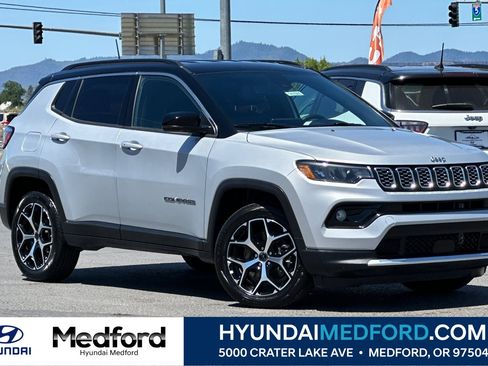 Used 2025 Jeep Compass Limited AWD/4WD image 1