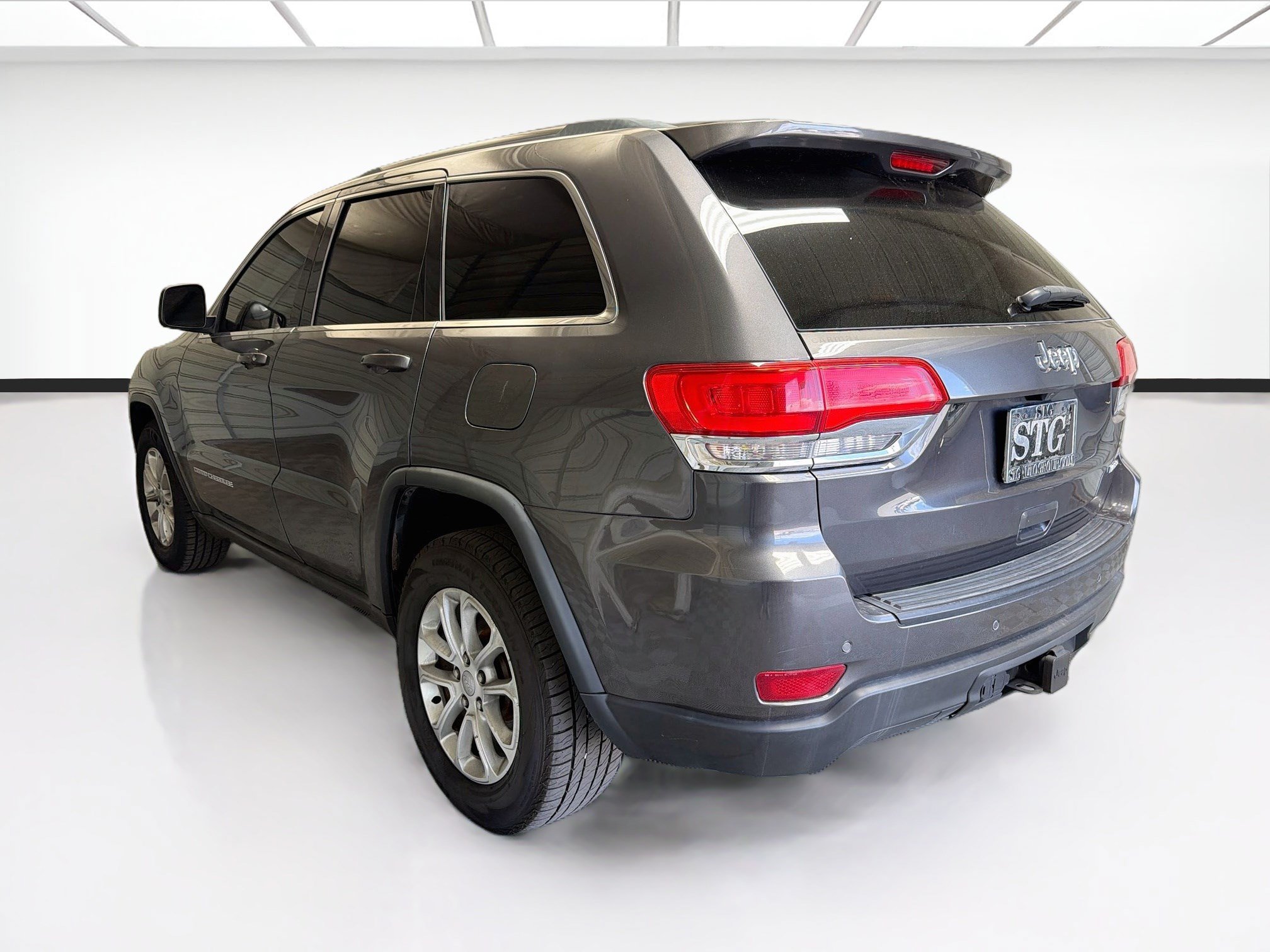 Used 2016 Jeep Grand Cherokee Laredo w/ Quick Order Package 23E RWD image 6