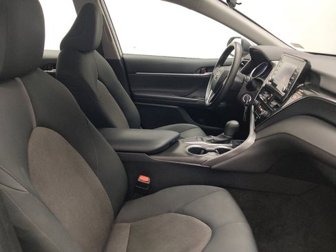 Used 2023 Toyota Camry LE FWD image 21