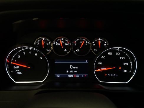 Used 2019 Chevrolet Silverado 1500 RST w/ All-Star Edition image 2