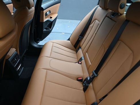 New 2026 BMW 330i Sedan w/ Convenience Package image 30