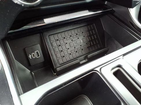 Used 2025 Ford F150 Raptor image 13