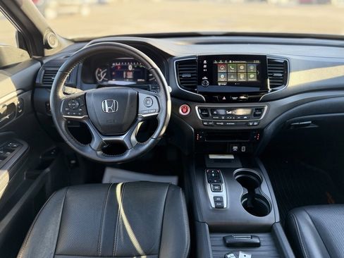 Used 2022 Honda Passport TrailSport image 11