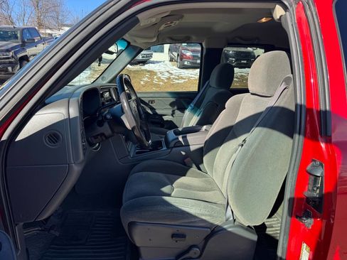 Used 2004 Chevrolet Silverado 1500 4x4 Extended Cab w/ Z71 Convenience Package 1 image 11
