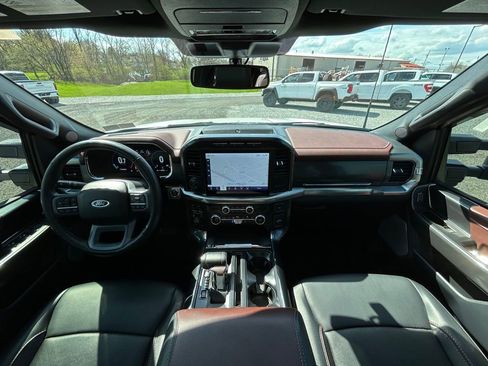 Used 2023 Ford F150 Lariat w/ Equipment Group 502A High image 3