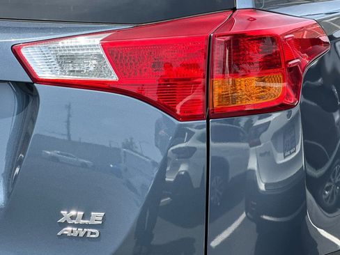Used 2014 Toyota RAV4 XLE AWD/4WD image 34
