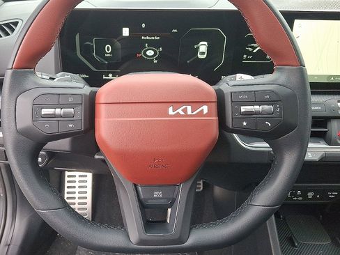 New 2026 Kia Sorento LX image 21