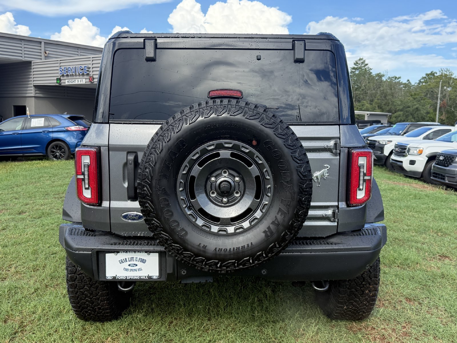 Certified 2025 Ford Bronco Badlands w/ Sasquatch Package AWD/4WD image 6