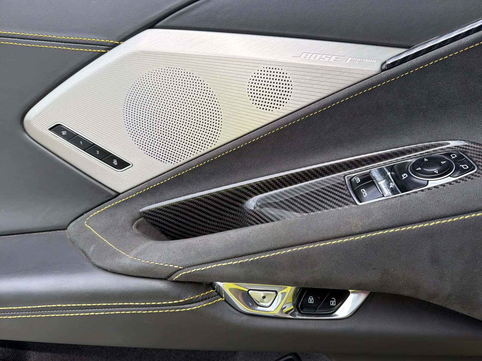 Used 2020 Chevrolet Corvette Stingray Premium Cpe w/ 3LT Preferred Equipment Group RWD image 11