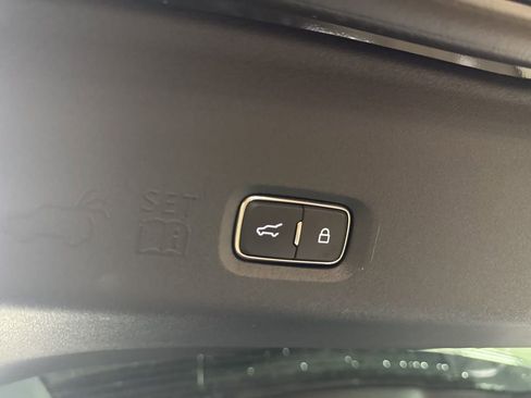 New 2025 Lincoln Navigator L Reserve w/ Jet Appearance Package AWD/4WD image 70