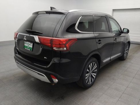 Used 2020 Mitsubishi Outlander SEL image 9