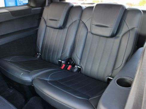 Used 2018 Mercedes-Benz GLS 450 4MATIC image 19