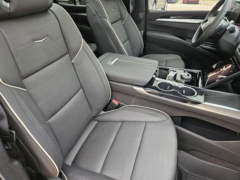 New 2026 Cadillac Escalade Sport w/ Touring Package image 29