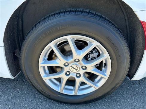 Certified 2023 Chrysler Voyager LX FWD image 31