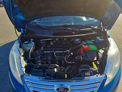 Used 2013 Ford Fiesta SE image 39