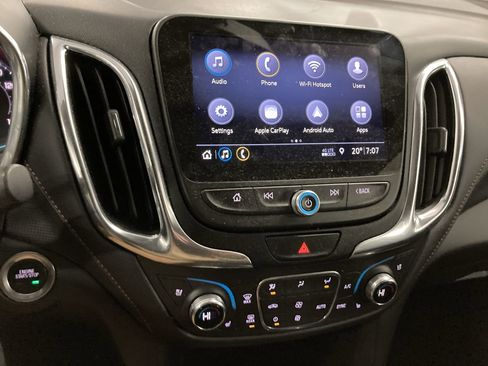 Used 2021 Chevrolet Equinox Premier image 12